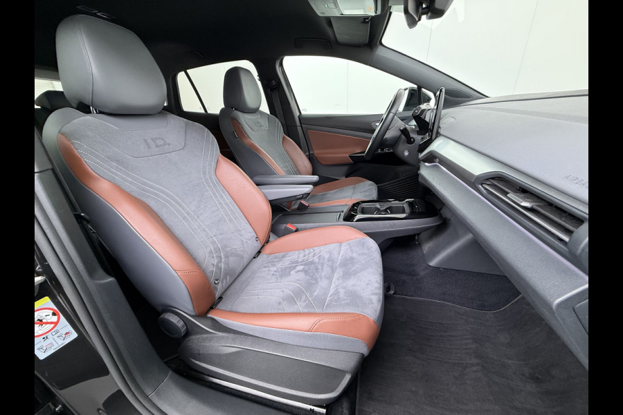 Volkswagen ID.4 204PK First 77kWh SOH 90% Leer/Alcantara Adap.Cruise Camera Apple Carplay Android Navi Ecc Pdc-a+v Lmv 20" Stoel+Stuurverwarming Led Bordherkenning Voor-Klimatisering Semi-Autopilot App-Connect E-sound Front-Assist Origineel Nederlandse Auto