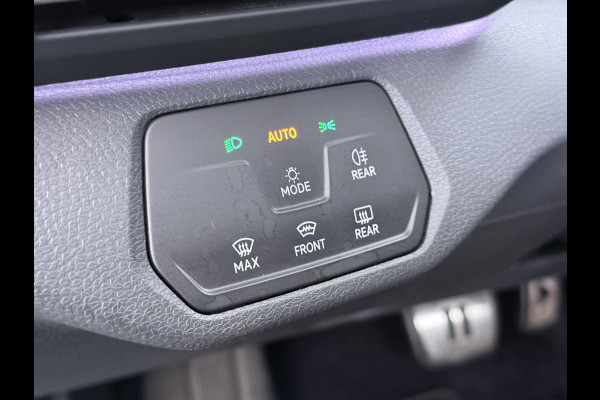 Volkswagen ID.4 204PK First 77kWh SOH 90% Leer/Alcantara Adap.Cruise Camera Apple Carplay Android Navi Ecc Pdc-a+v Lmv 20" Stoel+Stuurverwarming Led Bordherkenning Voor-Klimatisering Semi-Autopilot App-Connect E-sound Front-Assist Origineel Nederlandse Auto