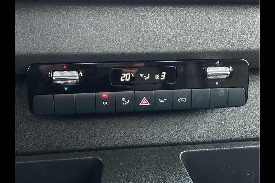 Mercedes-Benz Sprinter 3.5T 311 CDI AUTOMAAT / 22.128 KM !! / HIAB KRAAN T-CLX 013 / 1e EIG. / TREKHAAK / AIRCO / CRUISE / APPLE CARPLAY
