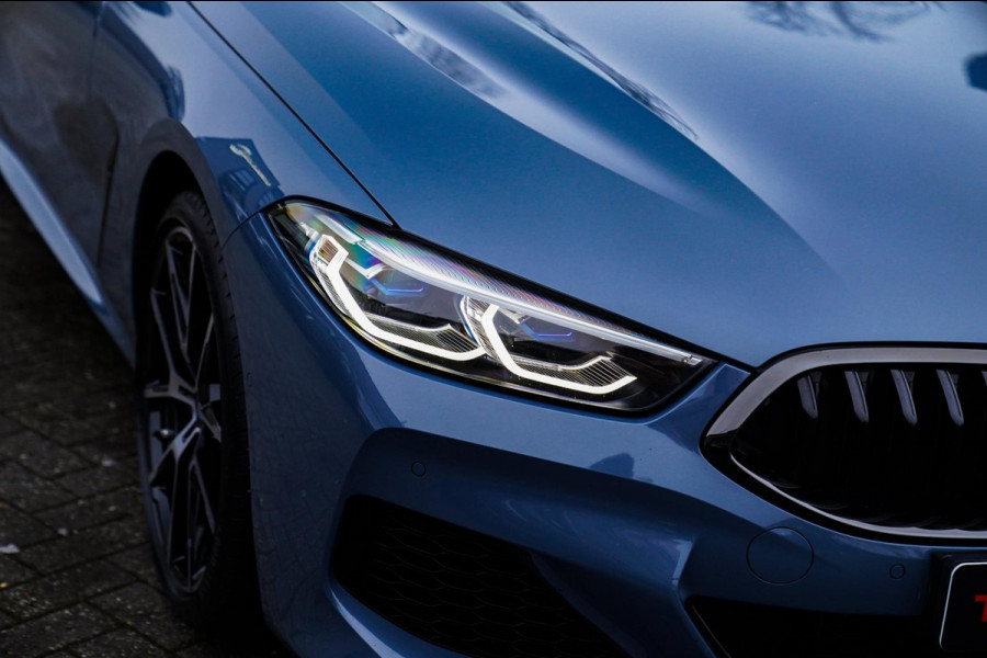 BMW 8 Serie M850i xDrive High Executive | Harman Kardon | Barcelona Blau | Adaptieve cruise | Laser LED | HuD | Stoelventilatie |