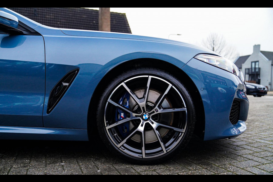 BMW 8 Serie M850i xDrive High Executive | Harman Kardon | Barcelona Blau | Adaptieve cruise | Laser LED | HuD | Stoelventilatie |