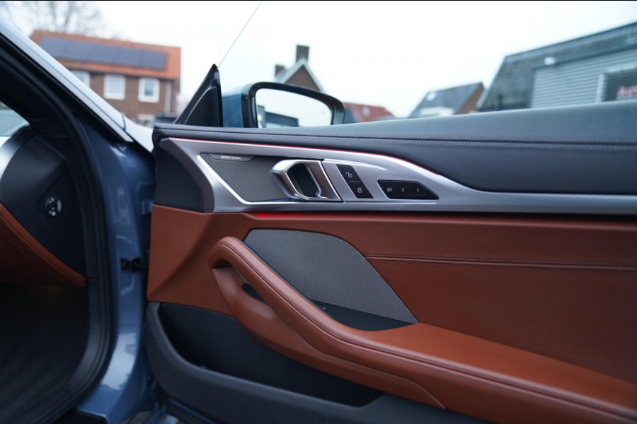 BMW 8 Serie M850i xDrive High Executive | Harman Kardon | Barcelona Blau | Adaptieve cruise | Laser LED | HuD | Stoelventilatie |