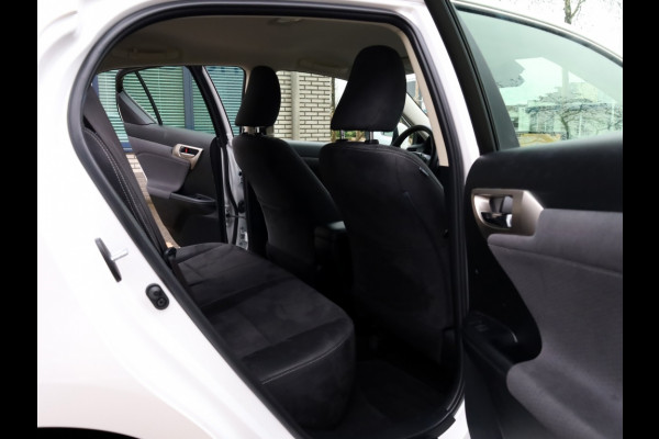 Lexus CT 200h Business Launch Edition | Premium Navi | Adaptive Cruise