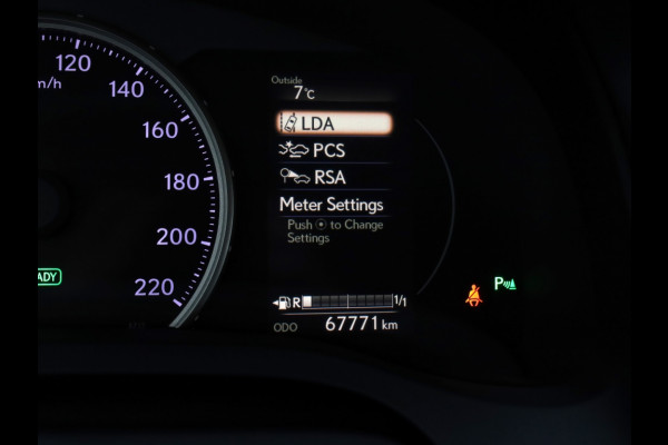 Lexus CT 200h Business Launch Edition | Premium Navi | Adaptive Cruise