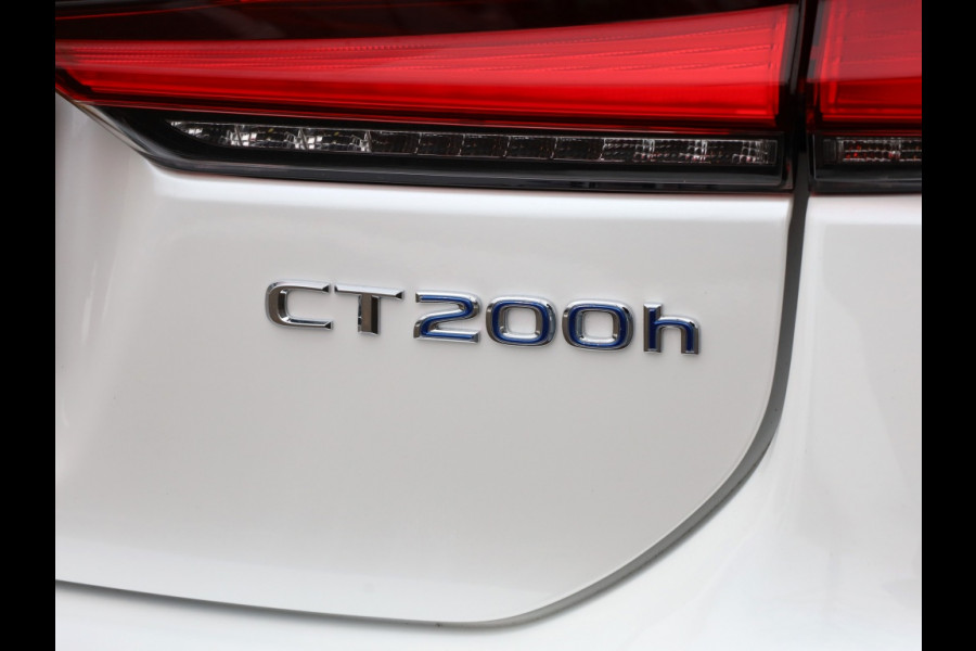 Lexus CT 200h Business Launch Edition | Premium Navi | Adaptive Cruise