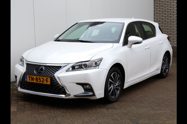 Lexus CT 200h Business Launch Edition | Premium Navi | Adaptive Cruise