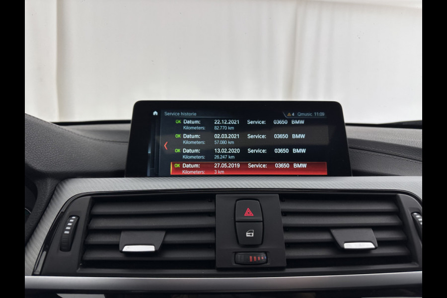 BMW 3 Serie Touring 320d EDE Executive Aut. *PANO | LEATHER | FULL-LED | DIGI-COCKPIT | HEATED-SPORTSEATS | NAVI-FULLMAP | PRIVACY-GLASS | ECC | KEYLESS | LANE-ASSIST | PDC | CRUISE | TOWBAR | 18''ALU*