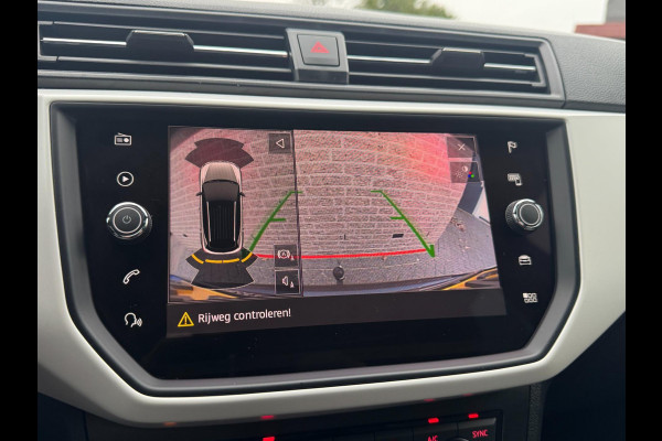Seat Arona 1.0 TSI Xcellence Business Intense TREKHAAK / VIRT. COCKP / CAMERA / CARPLAY / ECC / STOELV / KEYLESS / LED / WARN SPOT