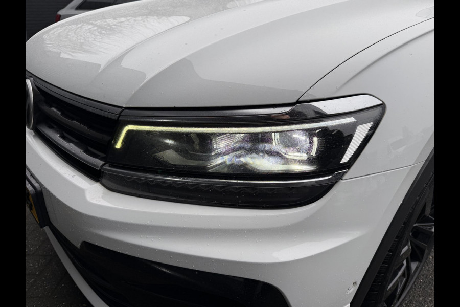 Volkswagen Tiguan 1.5 TSI R-Line | Panoramadak | Adaptive Cruise Control | Camera | Digitale Dashboard | Elektrische Trekhaak |