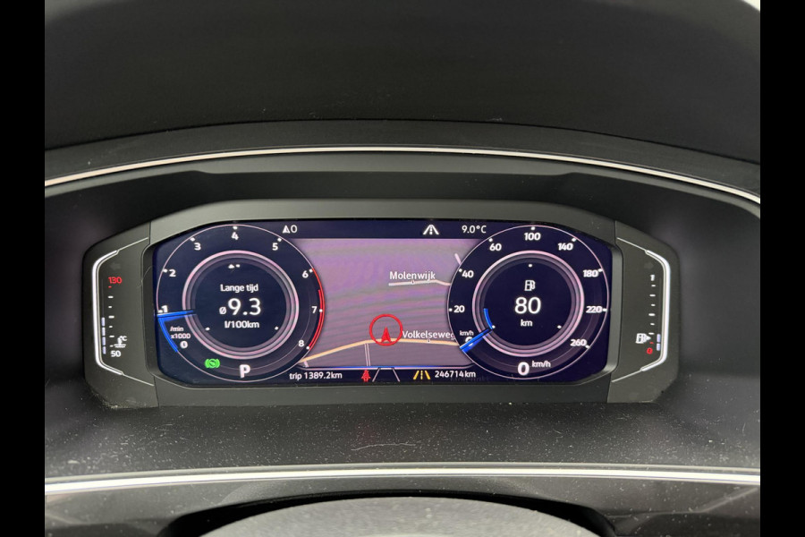Volkswagen Tiguan 1.5 TSI R-Line | Panoramadak | Adaptive Cruise Control | Camera | Digitale Dashboard | Elektrische Trekhaak |
