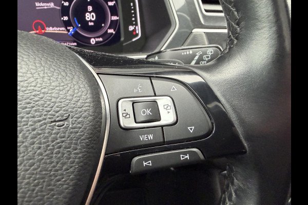 Volkswagen Tiguan 1.5 TSI R-Line | Panoramadak | Adaptive Cruise Control | Camera | Digitale Dashboard | Elektrische Trekhaak |