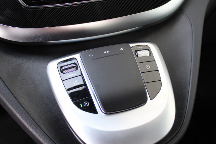 Mercedes-Benz V-Klasse 250d / Lang / DC / Panorama / 2x Schuifdeur / MBUX (apple carplay) / Camera / NIEUWSTAAT