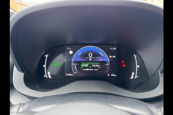 Toyota Yaris Cross 1.5 Hybrid 130PK First Edition | Stoel + Stuurverwarming, Keyless, 17inch, CarPlay, Groot scherm, Oxyde Bronze