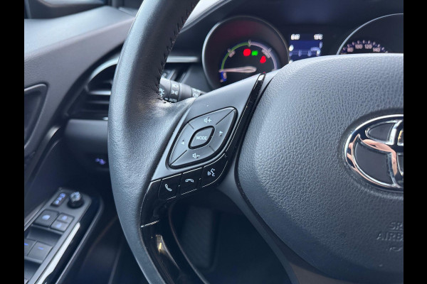 Toyota C-HR 2.0 Hybrid 184pk Style | Dodehoekherkenning, Stoel + Stuurverwarming, Parkeersensoren, Nieuwe multimedia