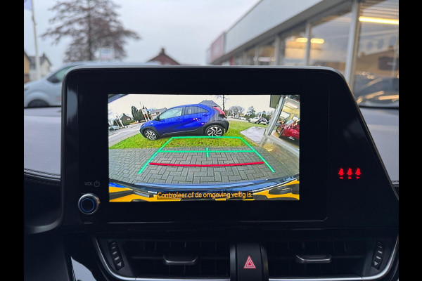 Toyota C-HR 2.0 Hybrid 184pk Style | Dodehoekherkenning, Stoel + Stuurverwarming, Parkeersensoren, Nieuwe multimedia