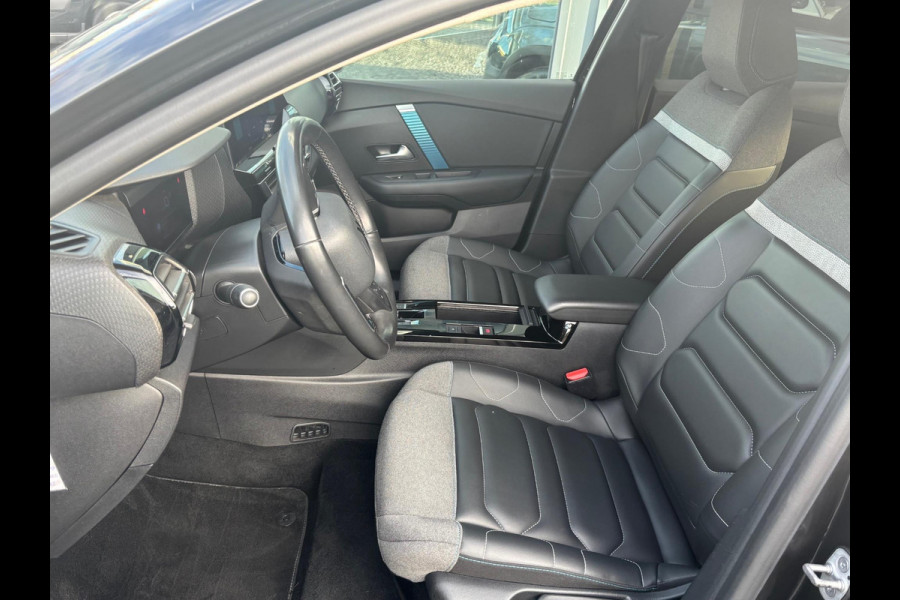 Citroën Ë-C4 Shine 50 kWh Rijklaar geleverd incl 12 maanden BOVAG garantie! | OBC reeds vervangen! |