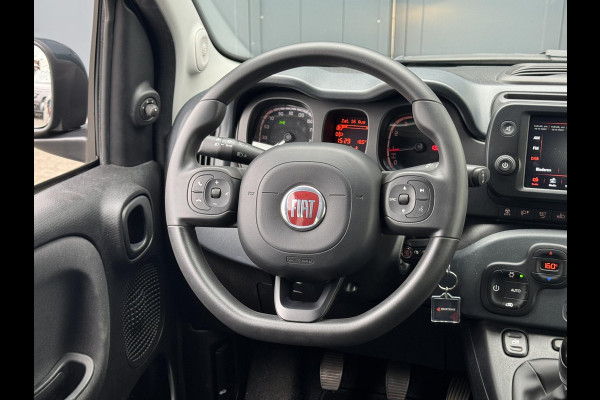 Fiat Panda 1.0 Hybrid RED Cross | Apple carplay | Climate control | Prijs is rijklaar!