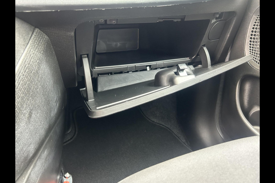 Fiat Panda 1.0 Hybrid Cross | Climate control | Apple Carplay | Prijs is rijklaar