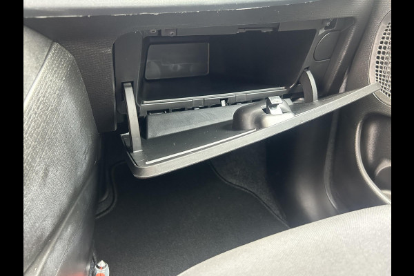 Fiat Panda 1.0 Hybrid Cross | Climate control | Apple Carplay | Prijs is rijklaar