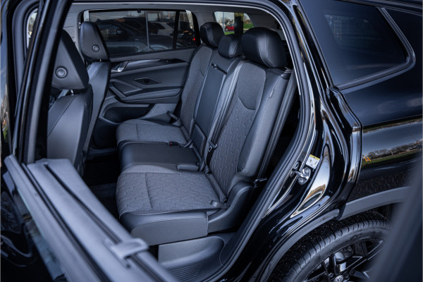 Volkswagen Tayron 1.5 eTSI Life Edition 7p. ** 20inch ** Panodak ** Trekhaak 5 jaar Fabrieksgarantie tot 100.000km