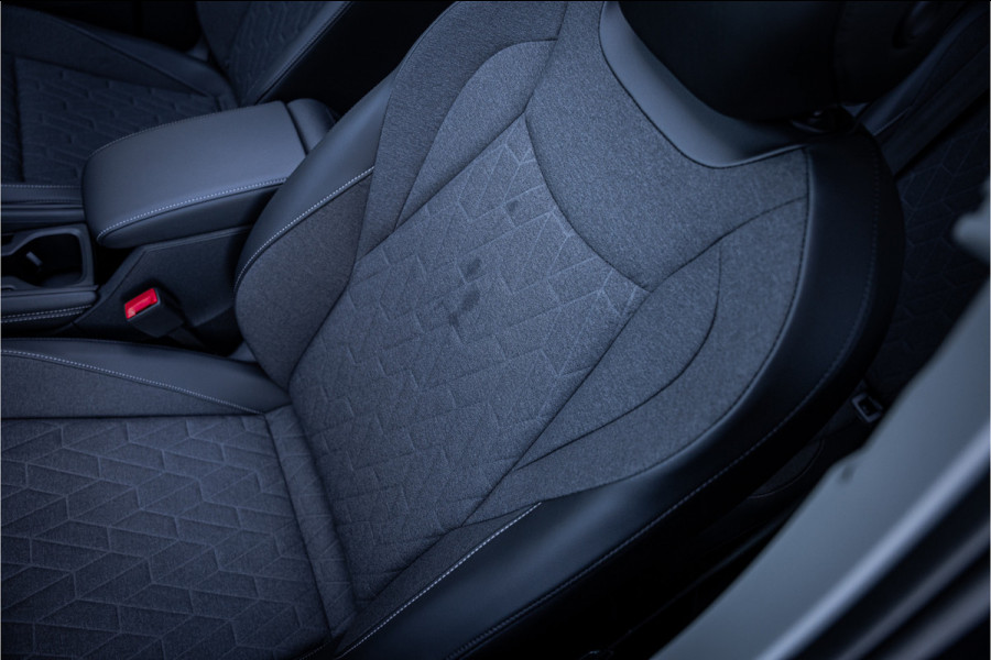 Volkswagen Tayron 1.5 eTSI Life Edition 7p. ** 20inch ** Panodak ** Trekhaak 5 jaar Fabrieksgarantie tot 100.000km