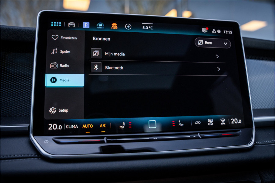 Volkswagen Tayron 1.5 eTSI Life Edition 7p. ** 20inch ** Panodak ** Trekhaak 5 jaar Fabrieksgarantie tot 100.000km