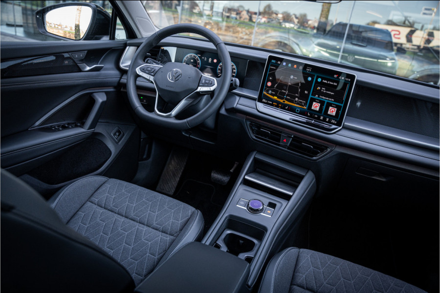 Volkswagen Tayron 1.5 eTSI Life Edition 7p. ** 20inch ** Panodak ** Trekhaak 5 jaar Fabrieksgarantie tot 100.000km