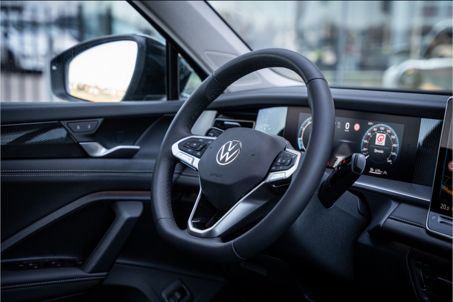 Volkswagen Tayron 1.5 eTSI Life Edition 7p. ** 20inch ** Panodak ** Trekhaak 5 jaar Fabrieksgarantie tot 100.000km