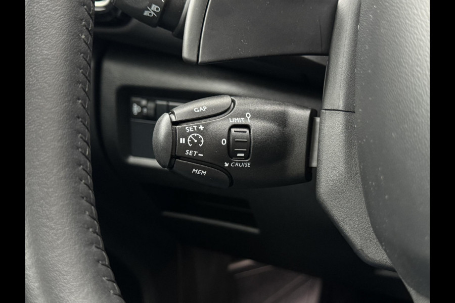 Citroën C5 Aircross 1.2 Hybrid 136 ë-Series | Prijs is rijklaar | Adaptive cruise | Stoelverwarming