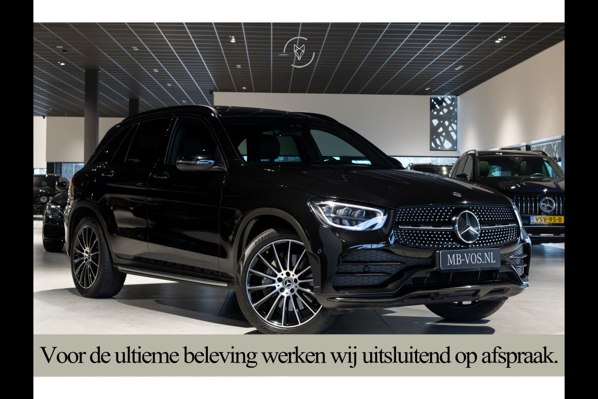 Mercedes-Benz GLC 200 4-M AMG Night|Panorama|20"|Trekhaak|MBUX|Spoorpakket|Sfeerverlichting|Treeplanken|New Service