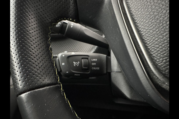 Peugeot e-208 EV GT 350 50 kWh [ 3-Fase ] {SOH-88%} (INCL.BTW) *FULL-LED | DIGI-COCKPIT | BLINDSPOT | CAMERA | LEATHER-ALCANTARA | AMBIENT-LIGHT | NAVI-FULLMAP | LANE-ASSIST | KEYLESS | DAB | CCS-FASTLOADER | HEATED-SPORTSEATS | 17''ALU