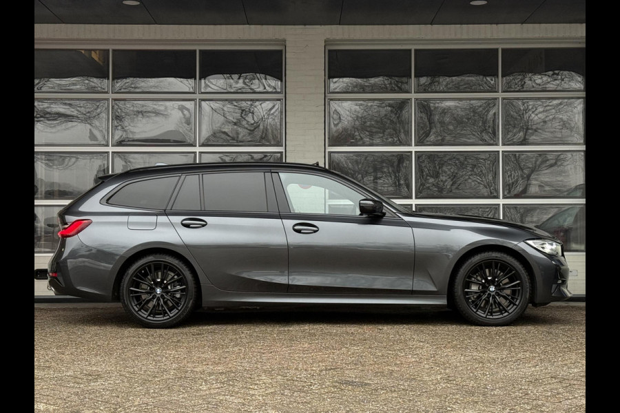 BMW 3 Serie Touring 330e SPORT LINE | PANORAMA | TREKHAAK | KEYLESS | STOELVERWARMING | 18 INCH LM VELGEN |