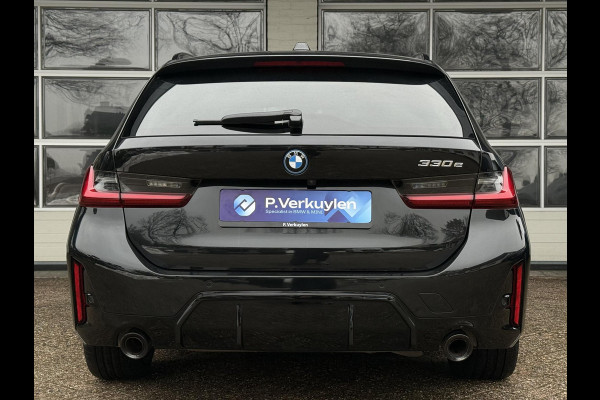 BMW 3 Serie Touring 330e SPORT LINE | PANORAMA | TREKHAAK | KEYLESS | STOELVERWARMING | 18 INCH LM VELGEN |