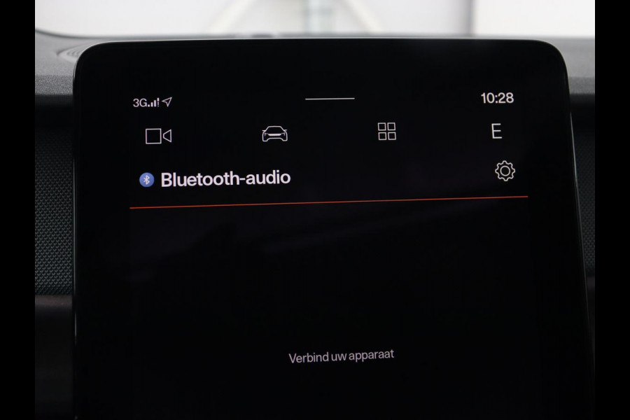 Polestar 2 Long Range Dual Motor Launch Edition 78kWh | Panoramadak | Trekhaak | 360 Camera | Achterbankverwarming | Adaptive cruise | Carplay | Camera | Stoelverwarming | Keyless