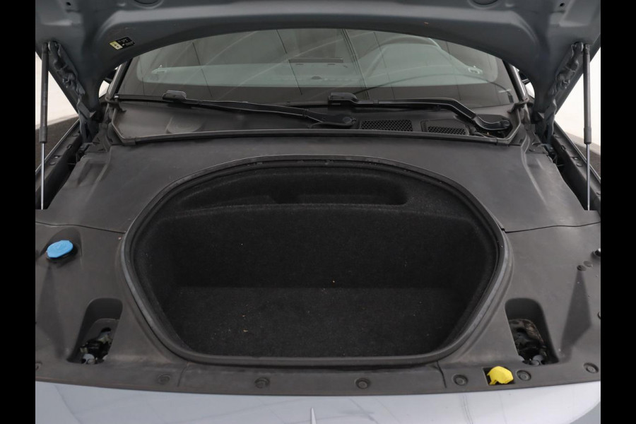 Polestar 2 Long Range Dual Motor Launch Edition 78kWh | Panoramadak | Trekhaak | 360 Camera | Achterbankverwarming | Adaptive cruise | Carplay | Camera | Stoelverwarming | Keyless