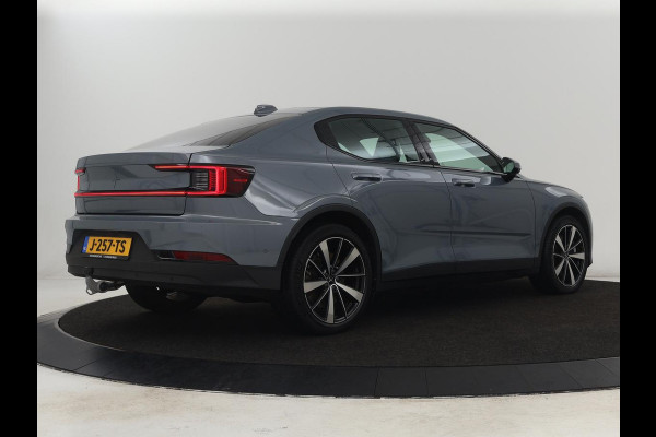 Polestar 2 Long Range Dual Motor Launch Edition 78kWh | Panoramadak | Trekhaak | 360 Camera | Achterbankverwarming | Adaptive cruise | Carplay | Camera | Stoelverwarming | Keyless