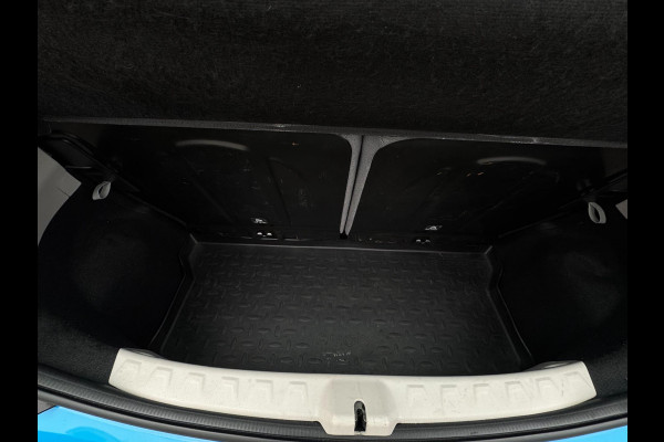 Toyota Aygo 1.0 VVT-i x-play AUTOMAAT / CAMERA / WEINIG KM'S / LED / BLUETOOTH