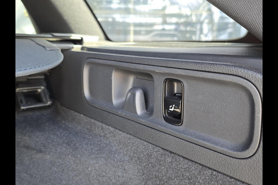 Mercedes-Benz C-Klasse Estate 300e AMG Line|PANO|MEMORY