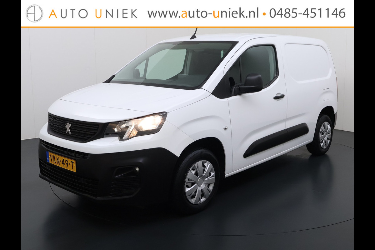 Peugeot Partner 1.2 PureTech Premium BENZINE, Cruise Control, Airco, Navigatie