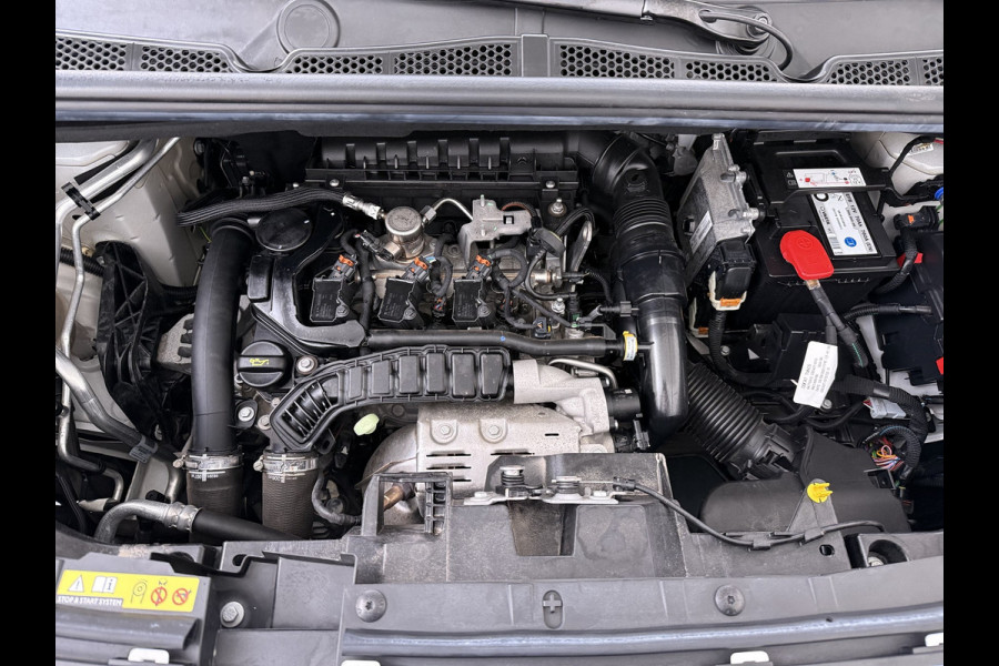 Peugeot Partner 1.2 PureTech Premium BENZINE, Cruise Control, Airco, Navigatie