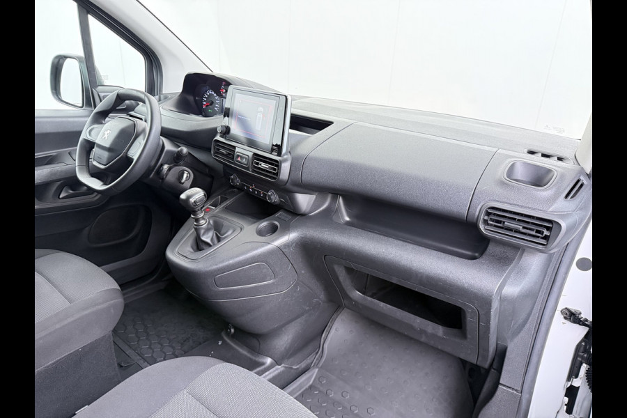 Peugeot Partner 1.2 PureTech Premium BENZINE, Cruise Control, Airco, Navigatie
