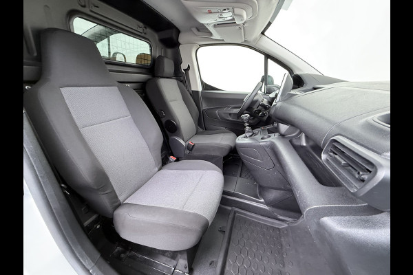 Peugeot Partner 1.2 PureTech Premium BENZINE, Cruise Control, Airco, Navigatie