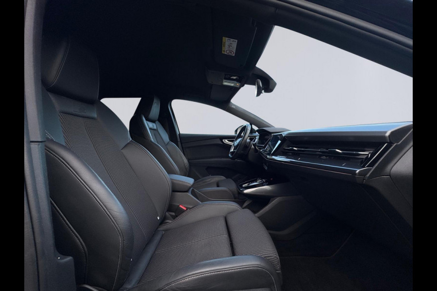Audi Q4 e-tron 40 S 300 pk edition 77 kWh, SOH 92,5 %, 1 e eigenaar, 2 X S line, 21 ", Electrische trekhaak, NL auto met nap