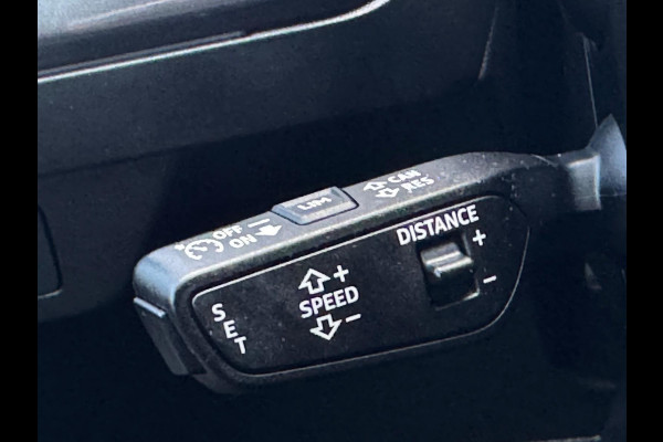 Audi Q4 e-tron 40 S 300 pk edition 77 kWh, SOH 92,5 %, 1 e eigenaar, 2 X S line, 21 ", Electrische trekhaak, NL auto met nap