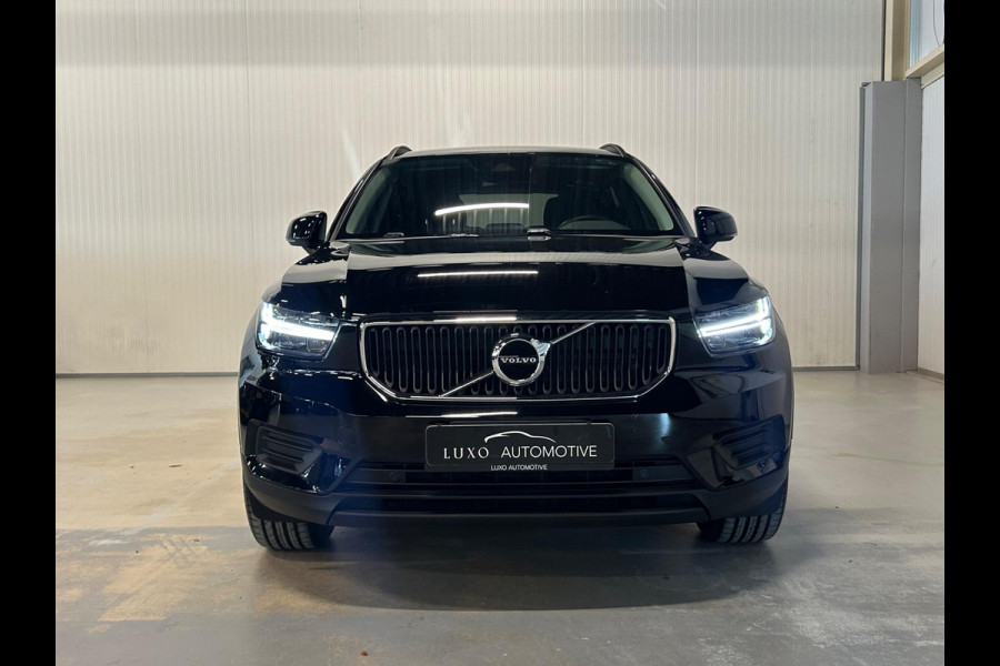 Volvo XC40 1.5 T2 Momentum Core | CARPLAY | ESC | PARK ASSISTANT