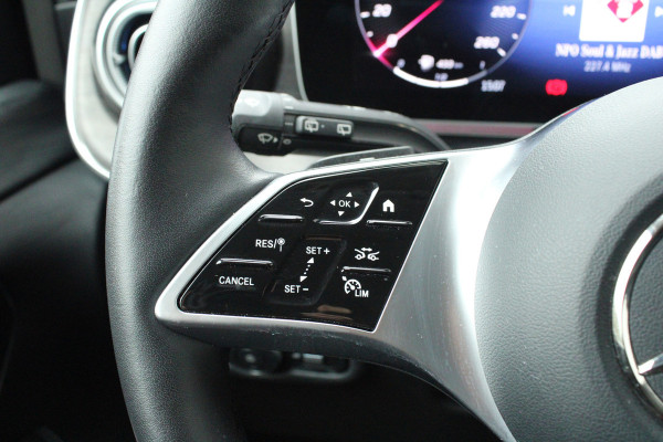 Mercedes-Benz V-Klasse 300d / XXL / DC / Edition / 2x Elec Schuifdeur / 360 Camera / Vol Opties / NIEUWSTAAT