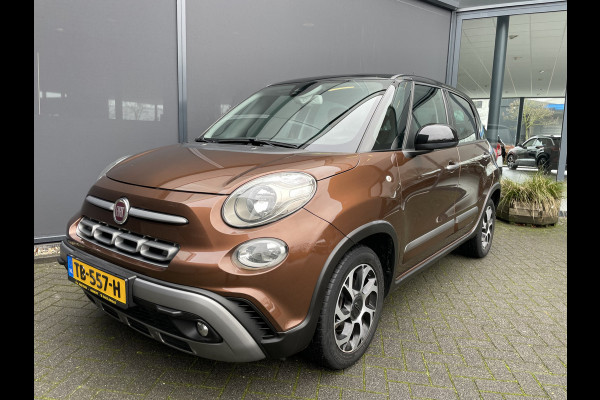 Fiat 500L 0.9 TwinAir Cross Àchteruitrijcamera - Airco - Cruise control - Parkeersensor achter - Navigatiesysteem full map - Bluetooth - Licht metalen velgen 16 inch - Mistlampen voor - Radio - Start/stop systeem - Stuu