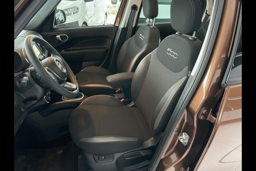 Fiat 500L 0.9 TwinAir Cross Àchteruitrijcamera - Airco - Cruise control - Parkeersensor achter - Navigatiesysteem full map - Bluetooth - Licht metalen velgen 16 inch - Mistlampen voor - Radio - Start/stop systeem - Stuu