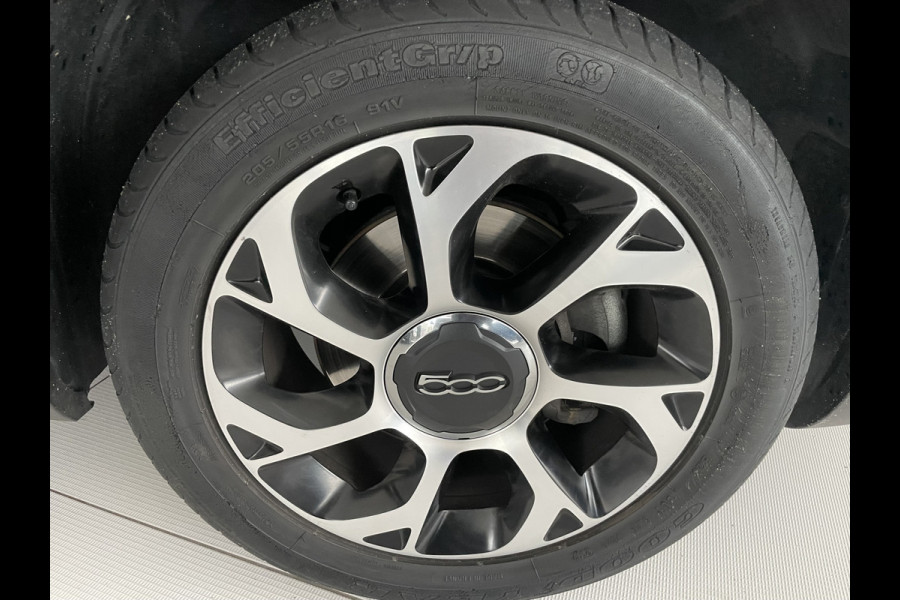 Fiat 500L 0.9 TwinAir Cross Àchteruitrijcamera - Airco - Cruise control - Parkeersensor achter - Navigatiesysteem full map - Bluetooth - Licht metalen velgen 16 inch - Mistlampen voor - Radio - Start/stop systeem - Stuu