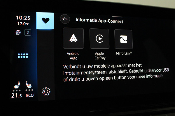 Volkswagen ID.3 First Plus 58 kWh Trekhaak / Camera / Matrix-LED / Stuurwiel verwarmd